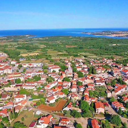 Apartman Slavko Appartement Tar-Vabriga Buitenkant foto